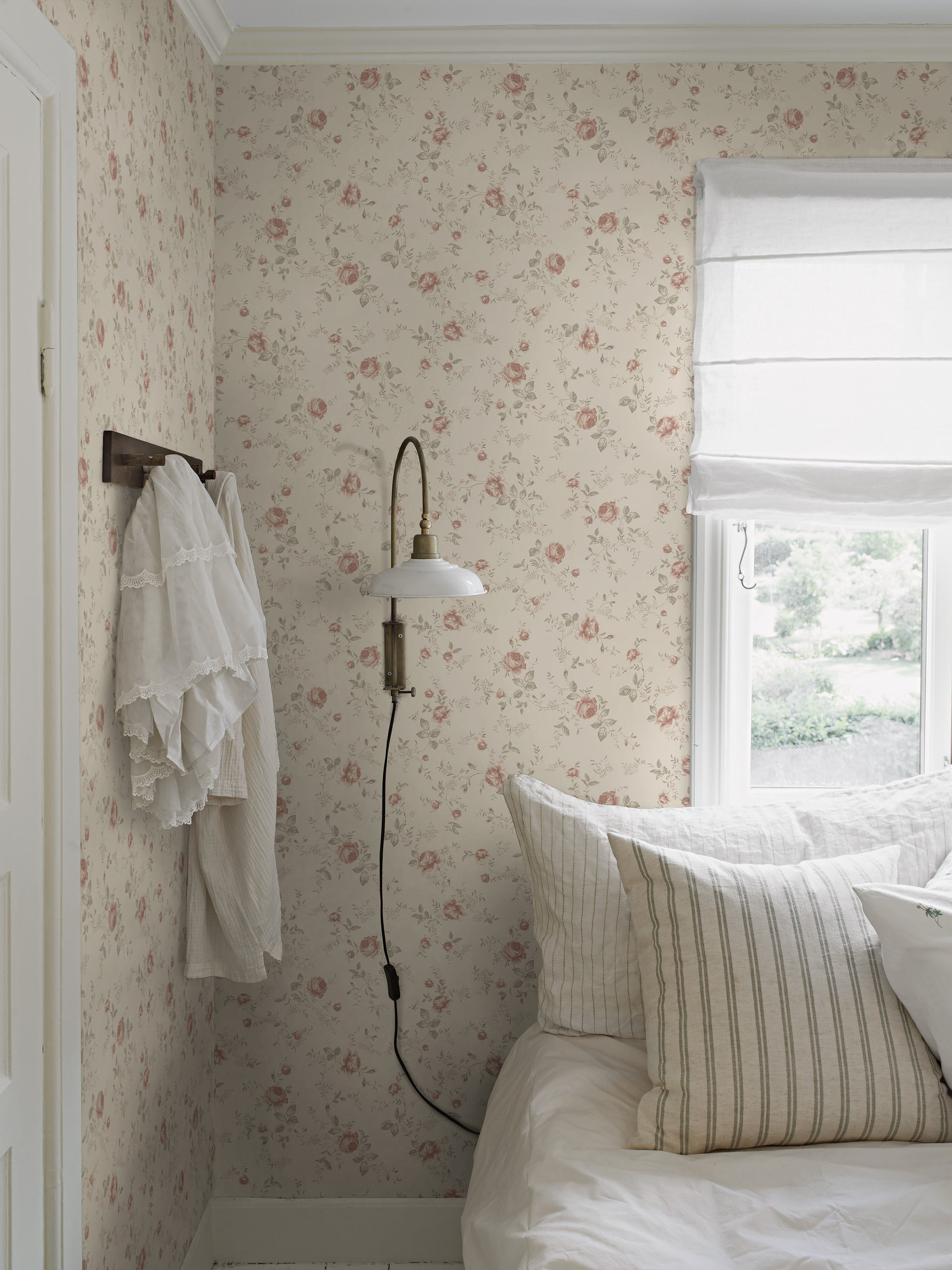 Rose Garden, Beige